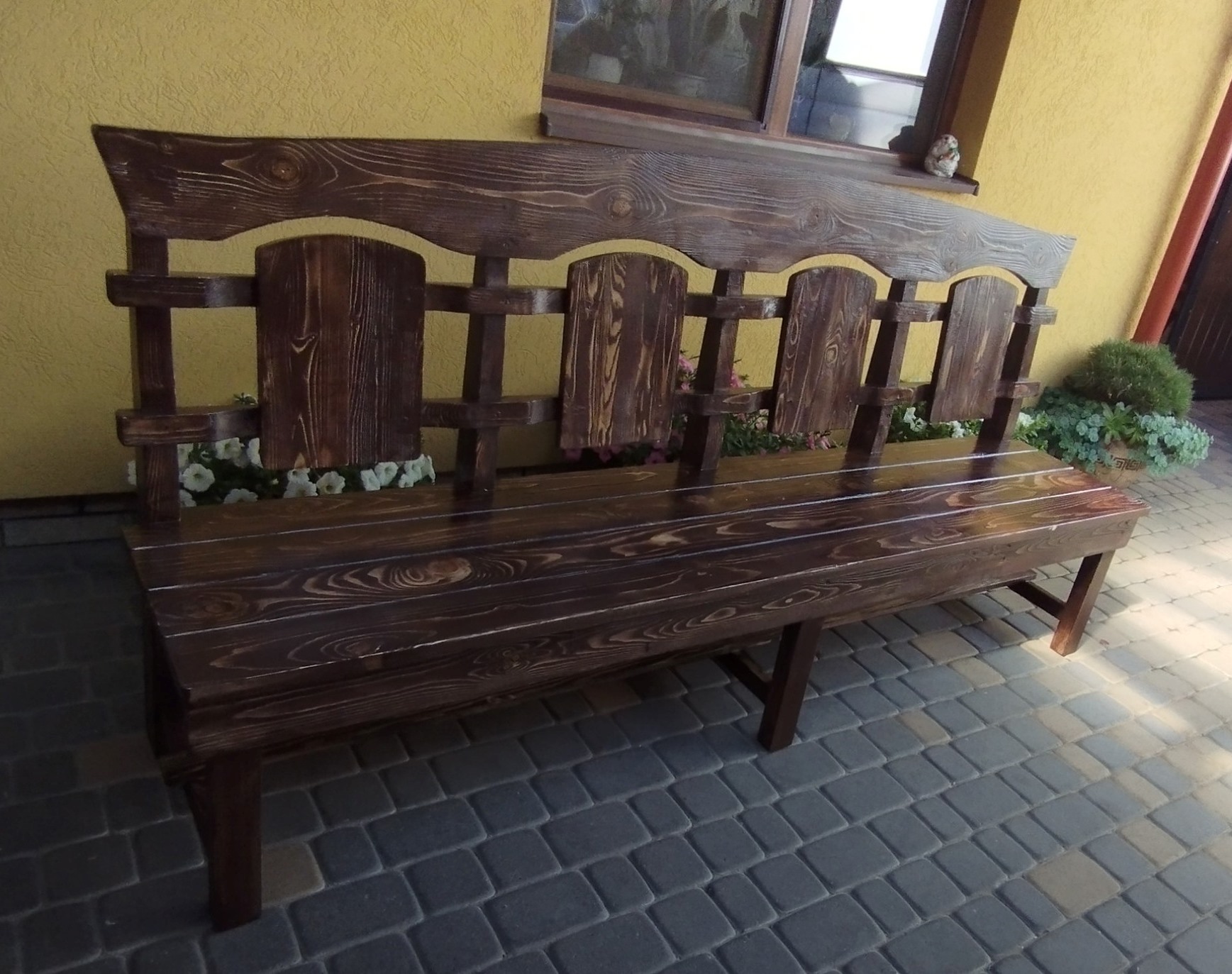 Лавка 3 "Королівська"